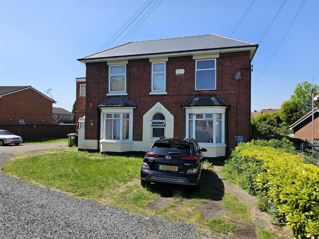 Main image of property: Flat 3, Brockmoor Cottage