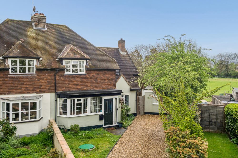 Main image of property: East Burnham Lane, Farnham Royal, SL2