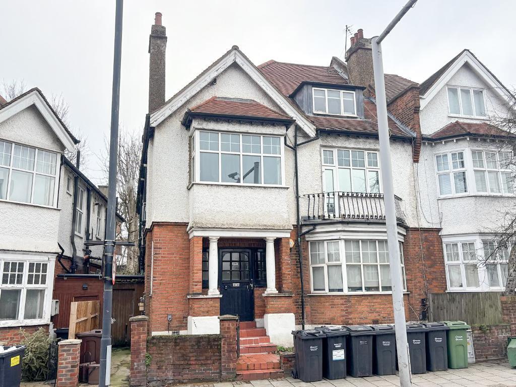 Main image of property: Finchley Road, Ground Floor Flat, London, NW3 7AJ