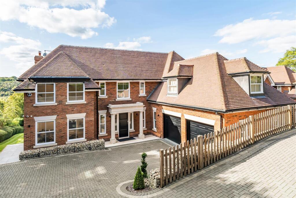 Main image of property: Walpole Avenue, Chipstead, Surrey