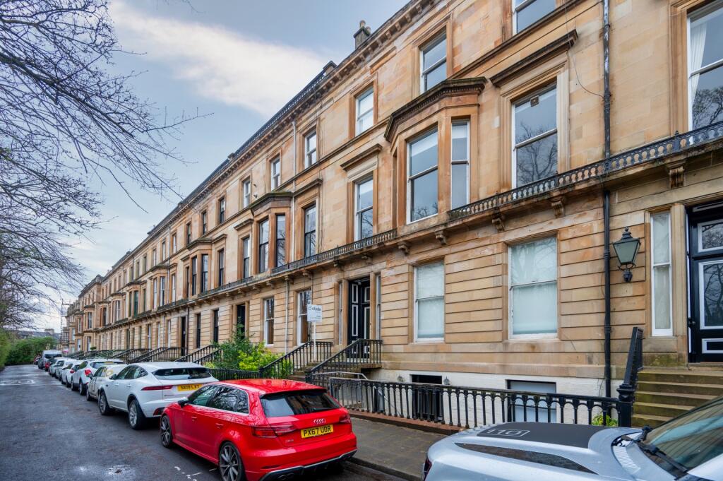Main image of property: Crown Gardens, Flat 3, Dowanhill, Glasgow, G12 9HL