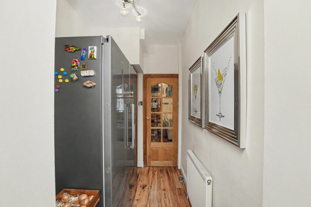 House in Enfield, Enfield Highway, Ponders End - View 5