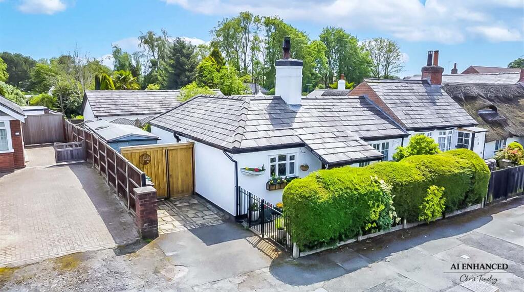 Main image of property: Knob Hall Lane, Southport, PR9 9QS