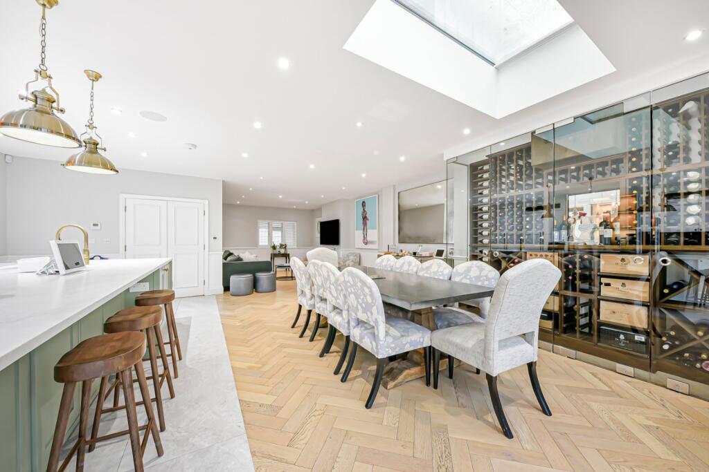 Main image of property: Hodford Road,
Childs Hill, NW11
