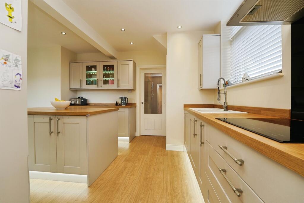 House in Malvern Hills, Malvern - View 5