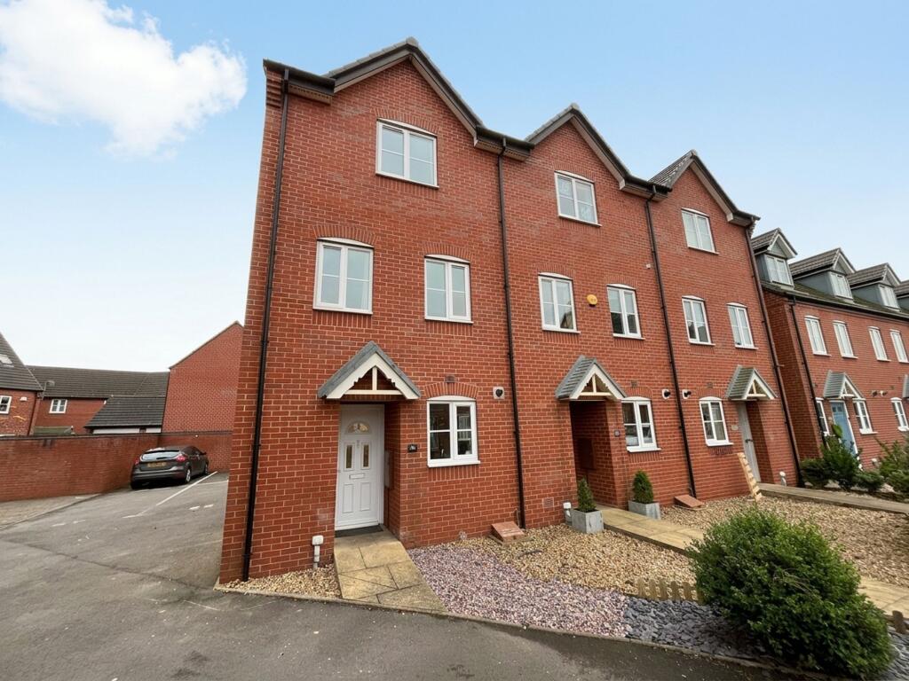 Main image of property: Hull Street, Hilton, DE65