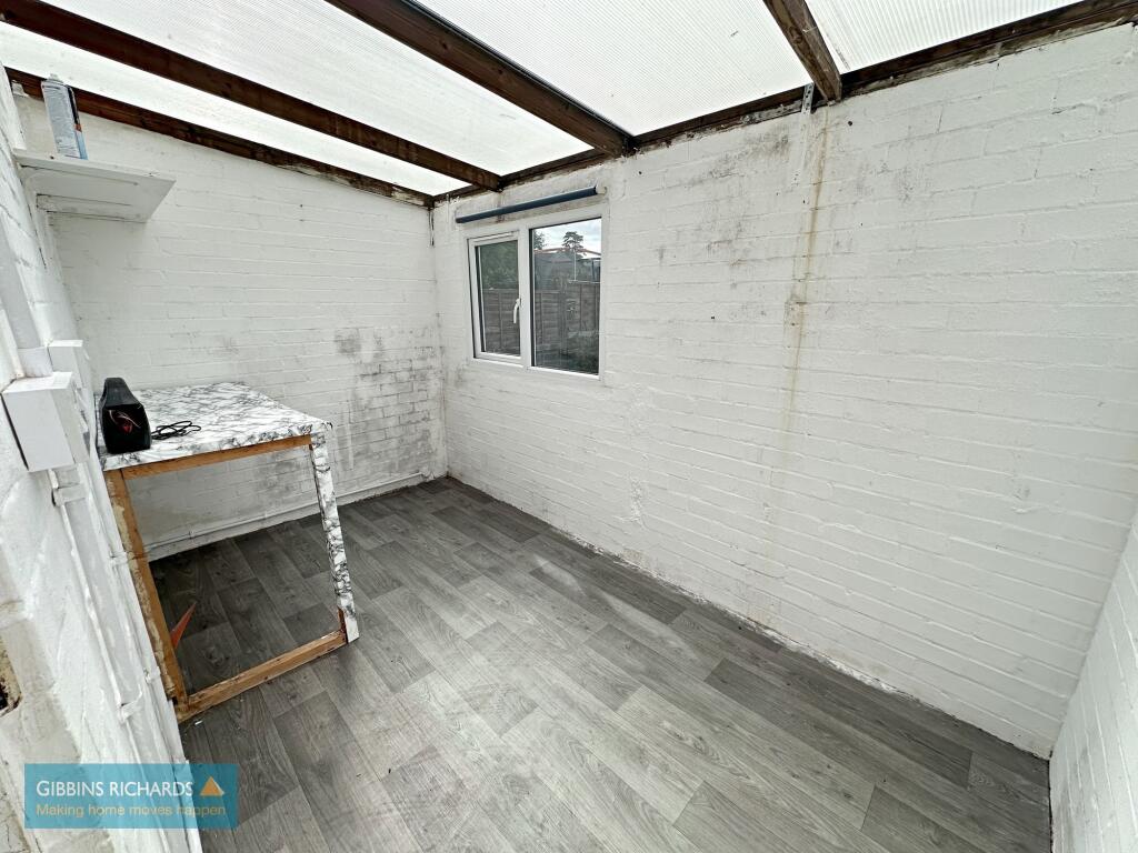 House in Taunton - View 5