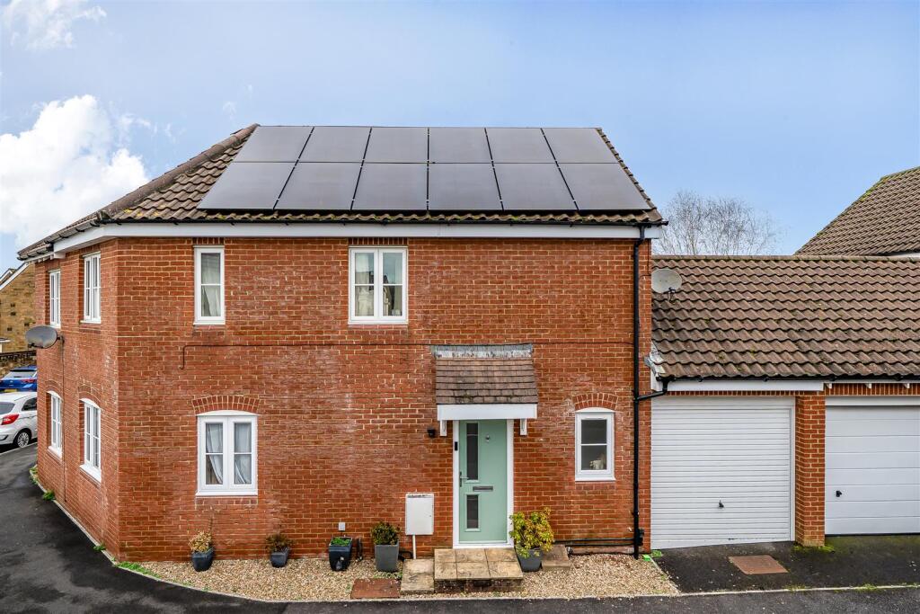 Main image of property: Bushs Orchard, Ilminster