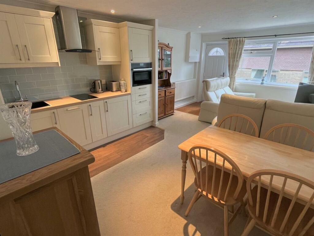 Fernhill, Charmouth, Bridport photo 2