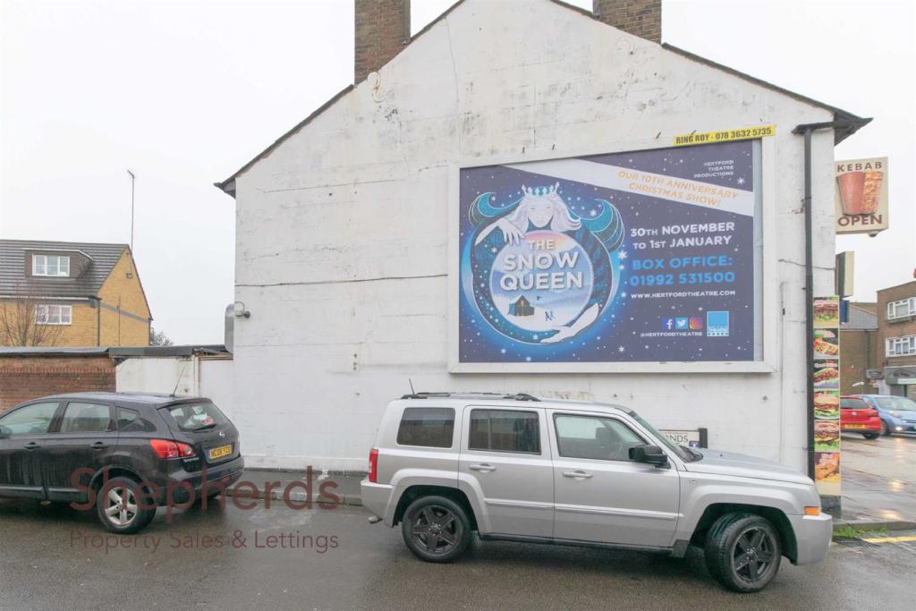Main image of property: High Street, Cheshunt