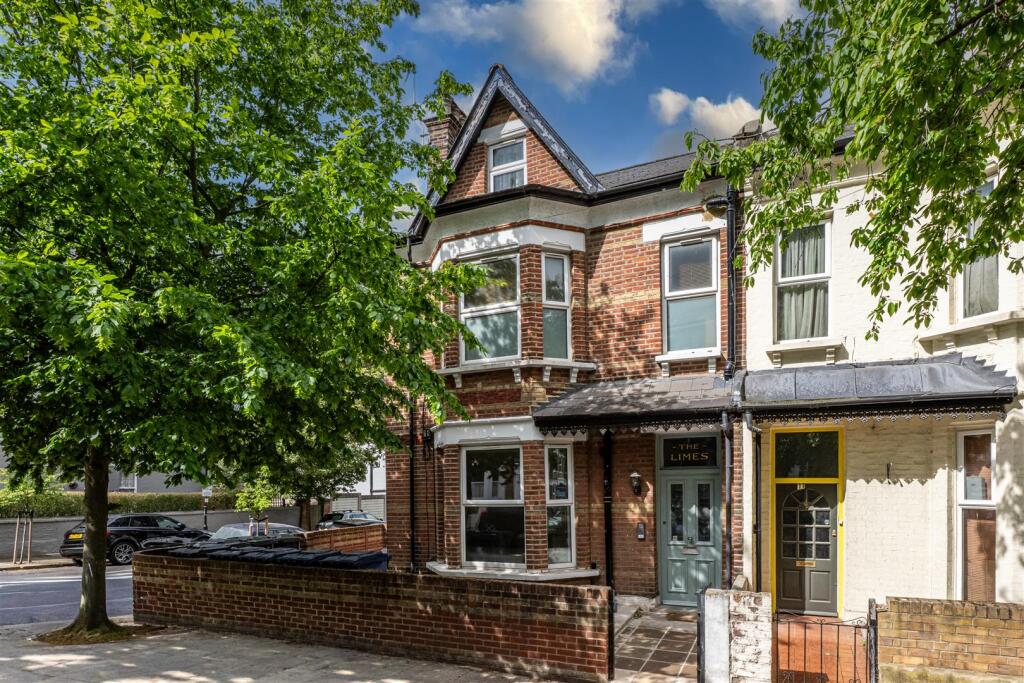 Apartment in London - View 5