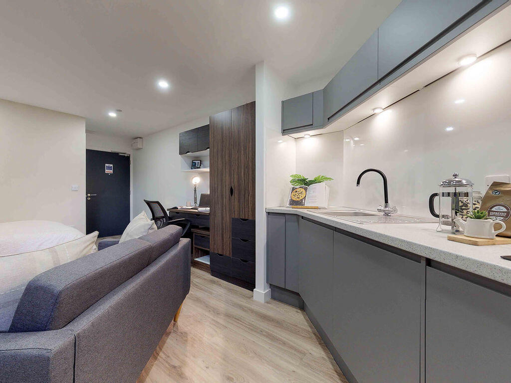 Studio apartment for rent
