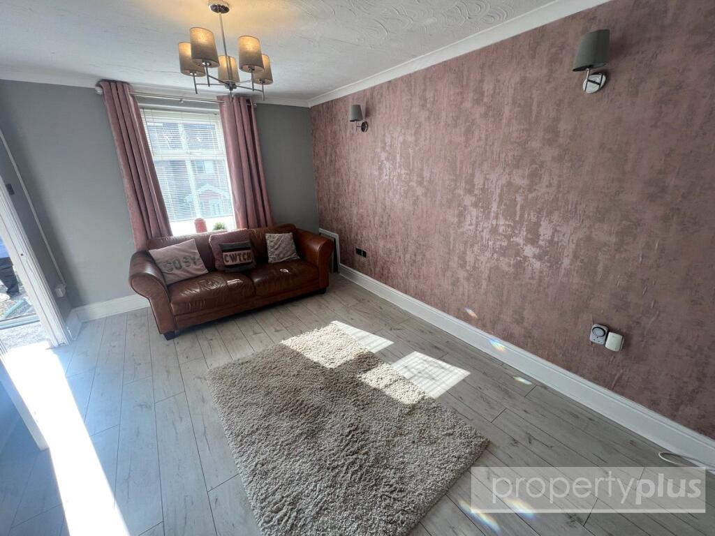 Cornwall Road, Tonypandy, Rhondda Cynon Taff, CF40 - View 4