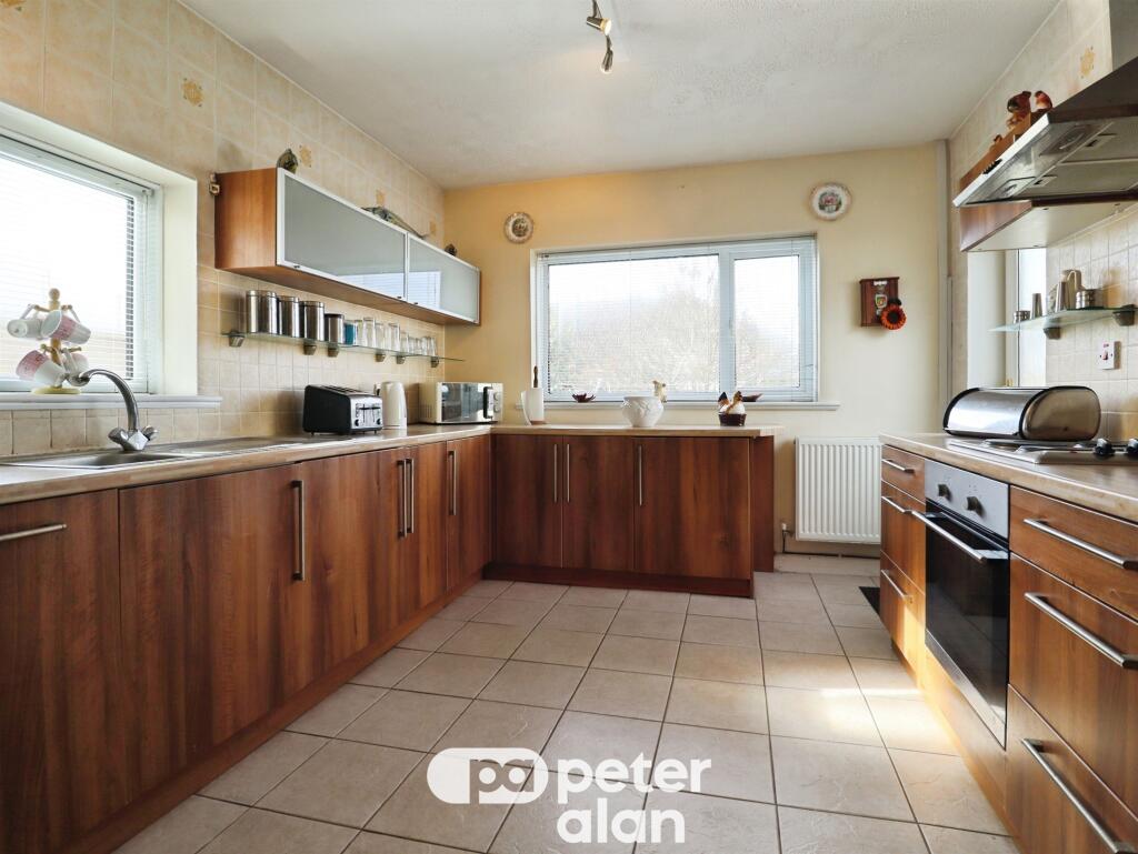 Main image of property: Clas Isan, Cardiff