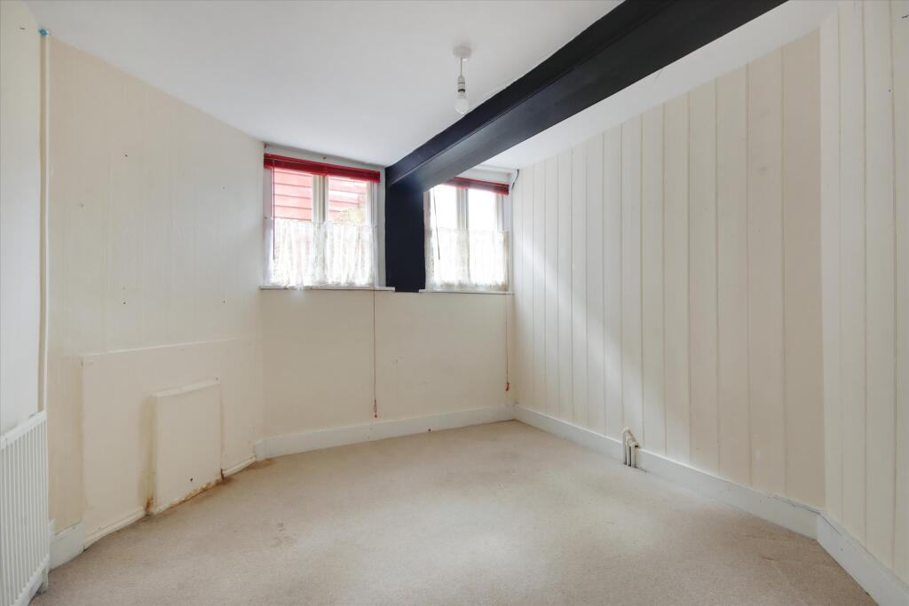House in Mid Sussex, Turners Hill - View 5