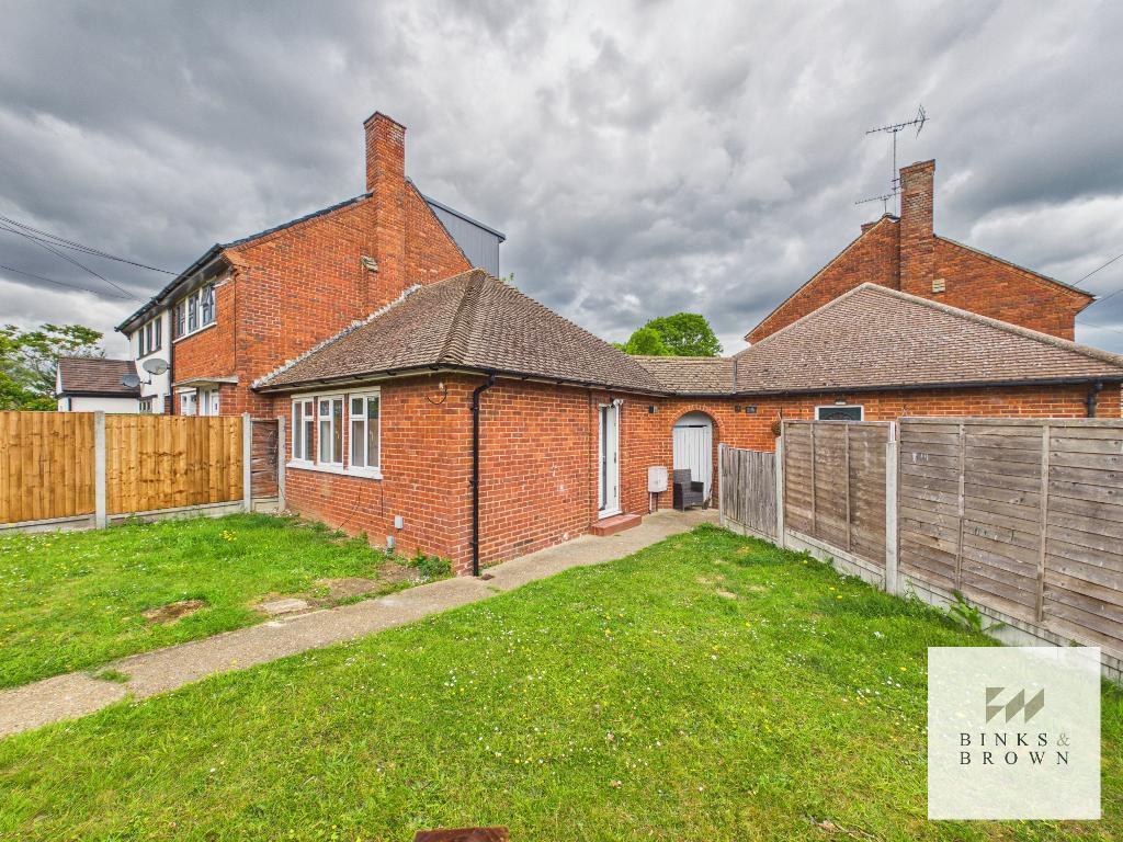 Main image of property: Teviot Avenue, Aveley, Essex, RM15 4QD