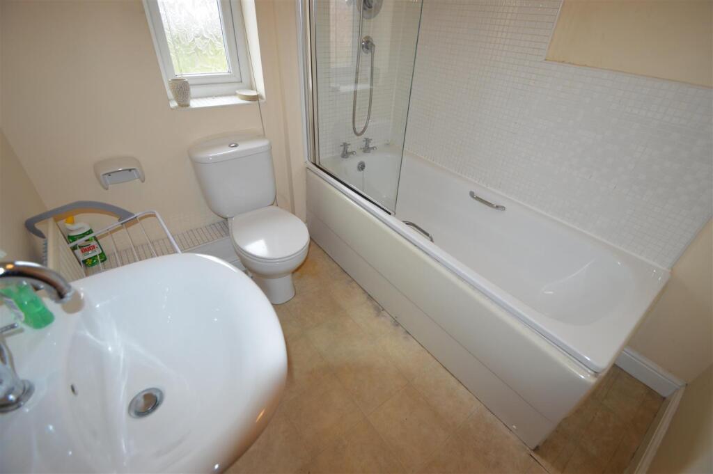 4 bedroom house for rent