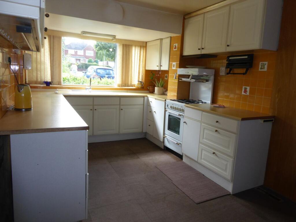 House in Walsall, West Midlands - View 3