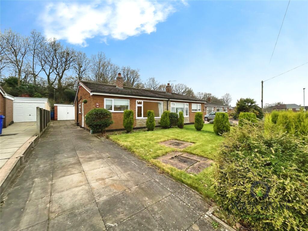 Main image of property: Stradbroke Drive, Stoke-on-Trent, Staffordshire, ST3