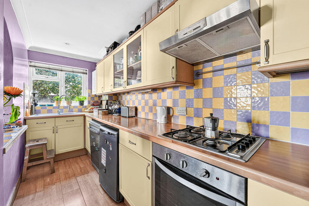 House in London - View 4