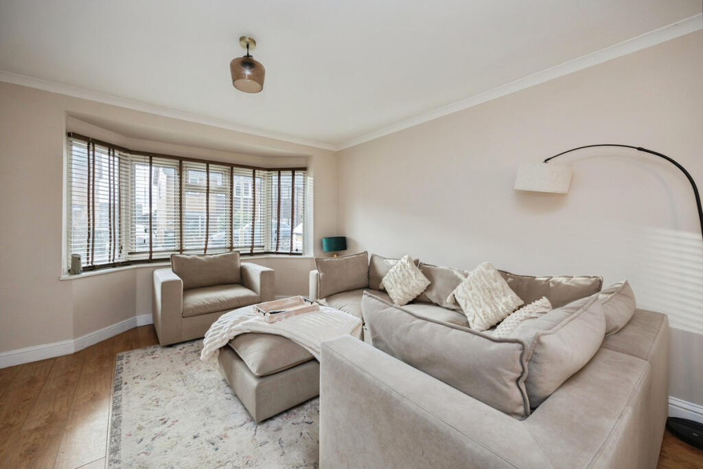 Rylands Road, Ashford, TN24 9 photo 4