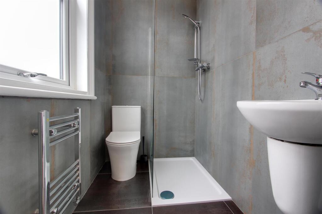 4 bedroom house for rent