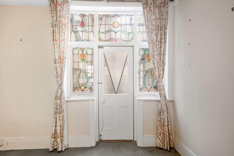 House in Portsmouth - View 3