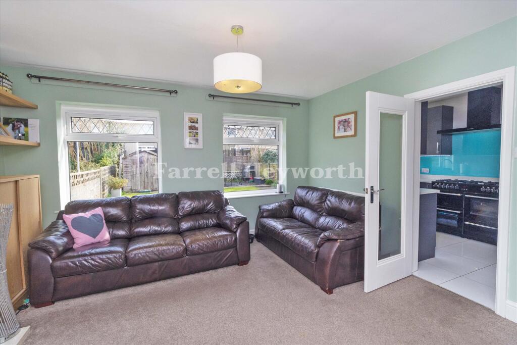 Kenilworth Place, Lancaster photo 3