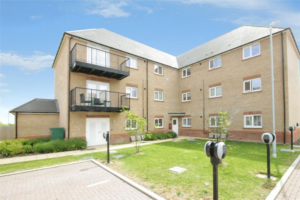 Main image of property: Swan Grove, Basildon, SS16