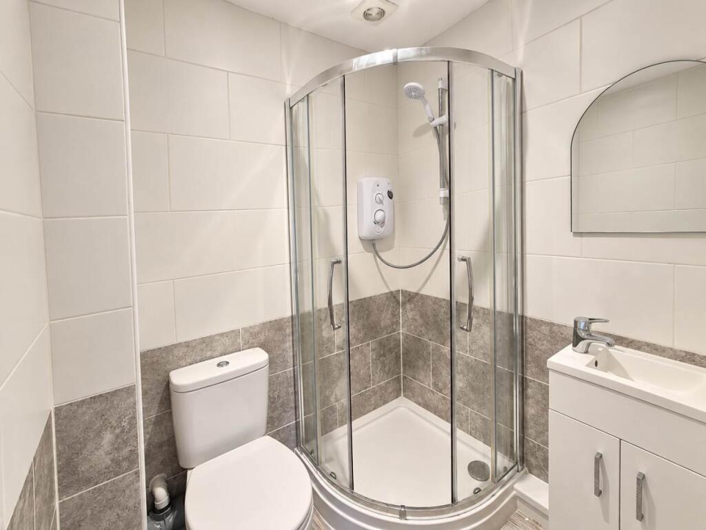 Apartment in Brighton - View 3