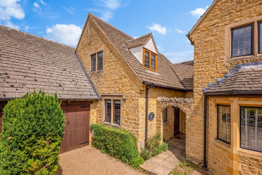 Main image of property: Inverlea Court, Mickleton