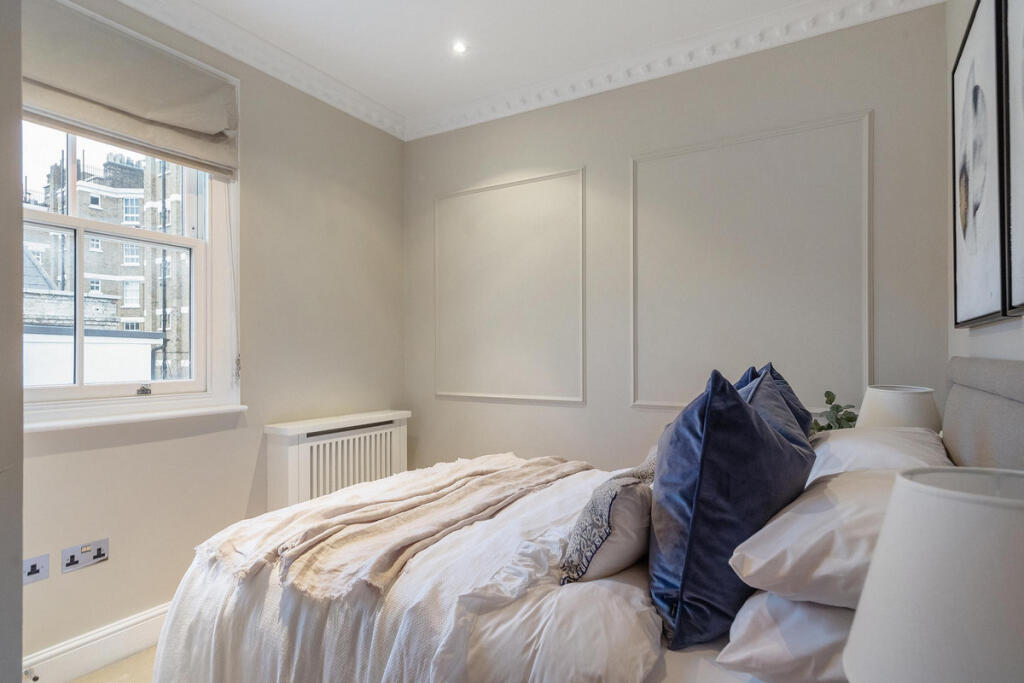 House in London - View 4