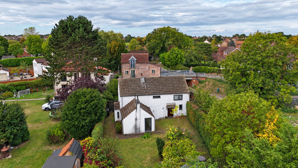 House in Doncaster - View 2