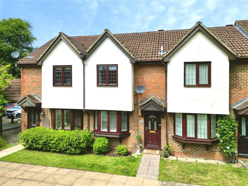 Main image of property: Thorne Close, Crowthorne, Berkshire, RG45