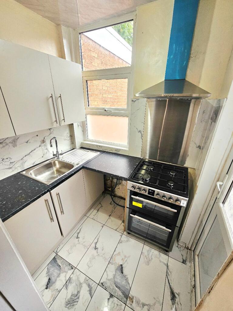 House in Manchester, Greater Manchester - View 5