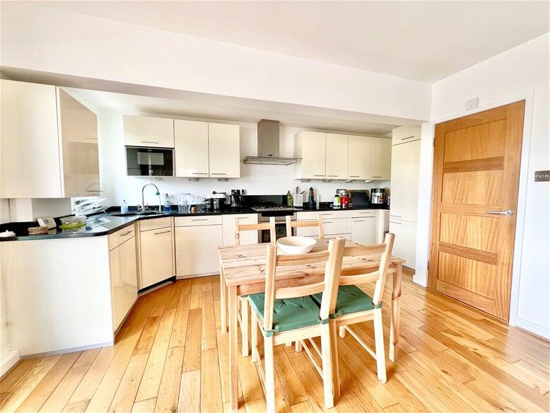 Apartment in London, Steele's Village, Belsize Park - View 4