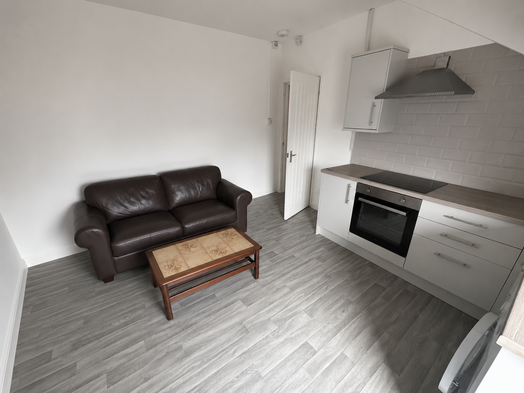 Apartment in Cardiff - View 2