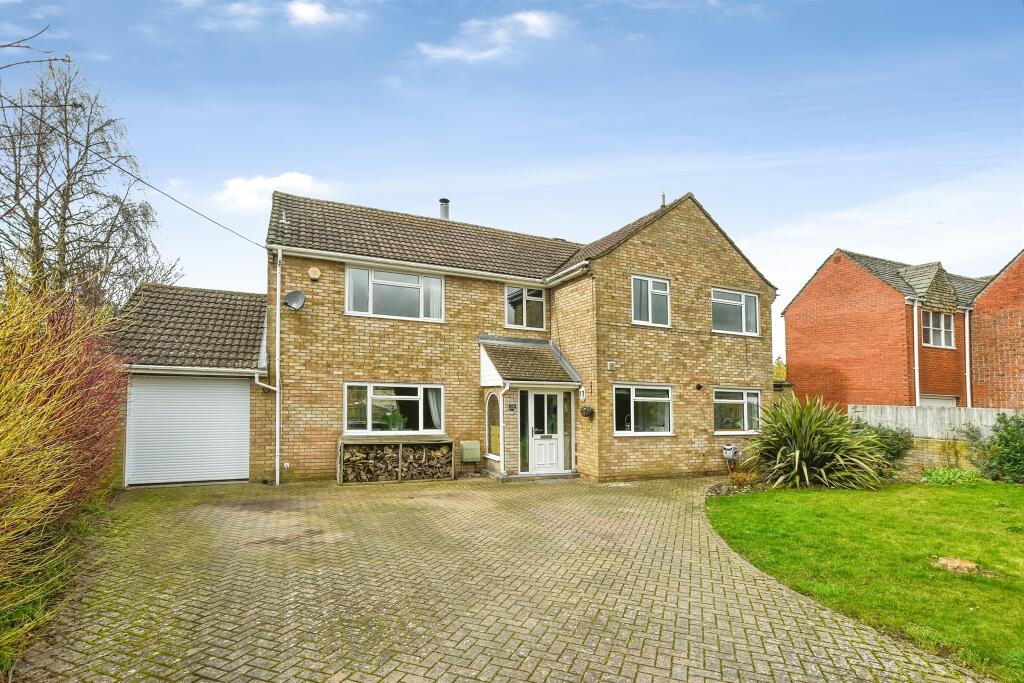 Main image of property: Lechlade Road, Highworth, Swindon