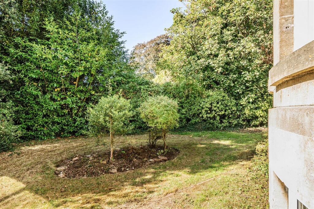21 Sion Road, Bath, BA1 photo 2