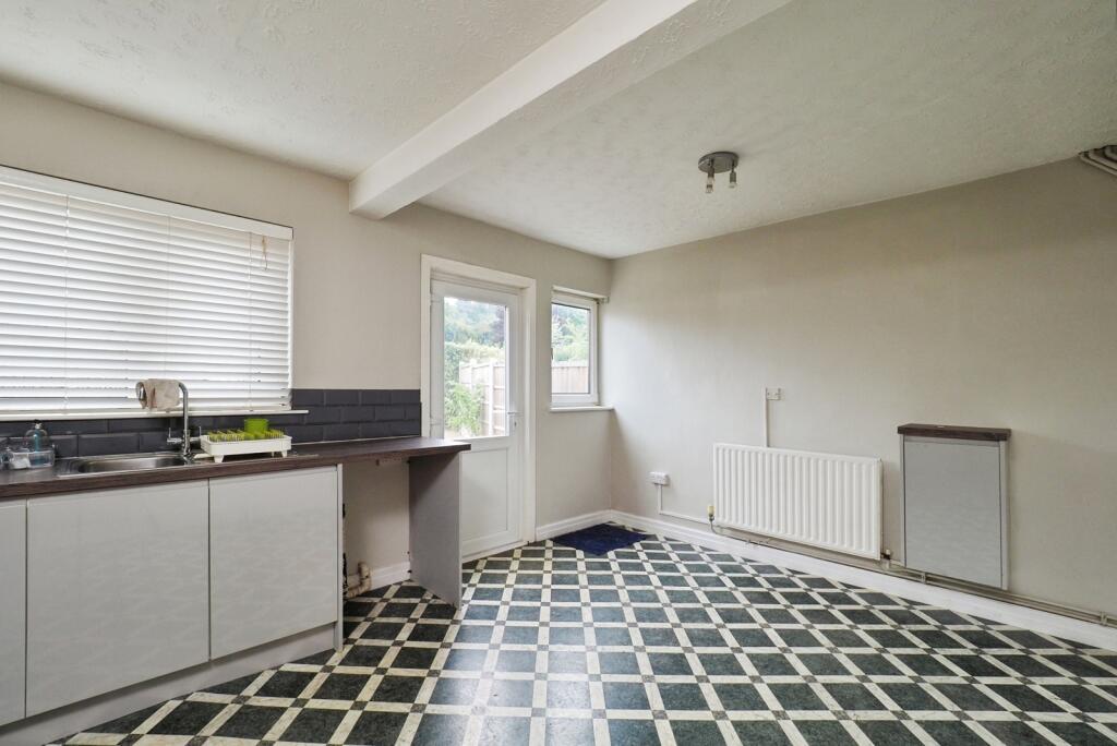 House in Broxtowe, Trowell - View 5