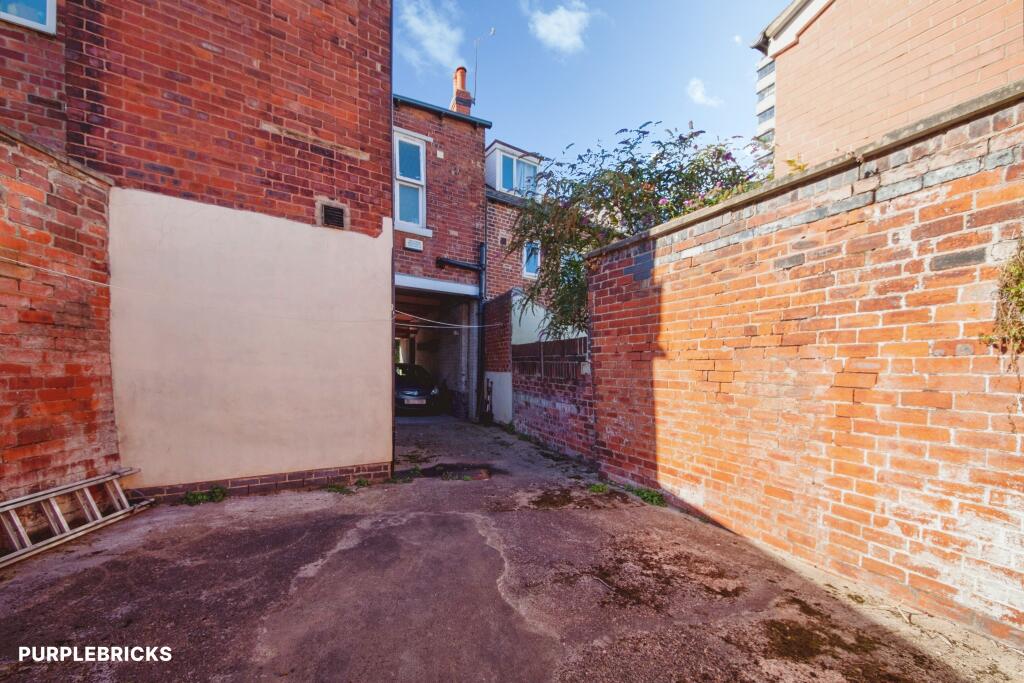 House in Sheffield - View 2