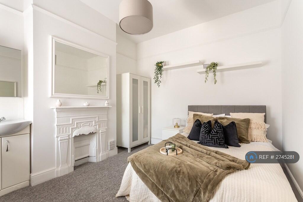 Main image of property: Elms Avenue, Eastbourne, BN21