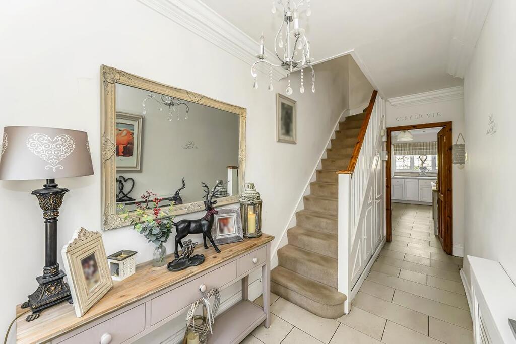 Frankland Road, Chingford photo 2