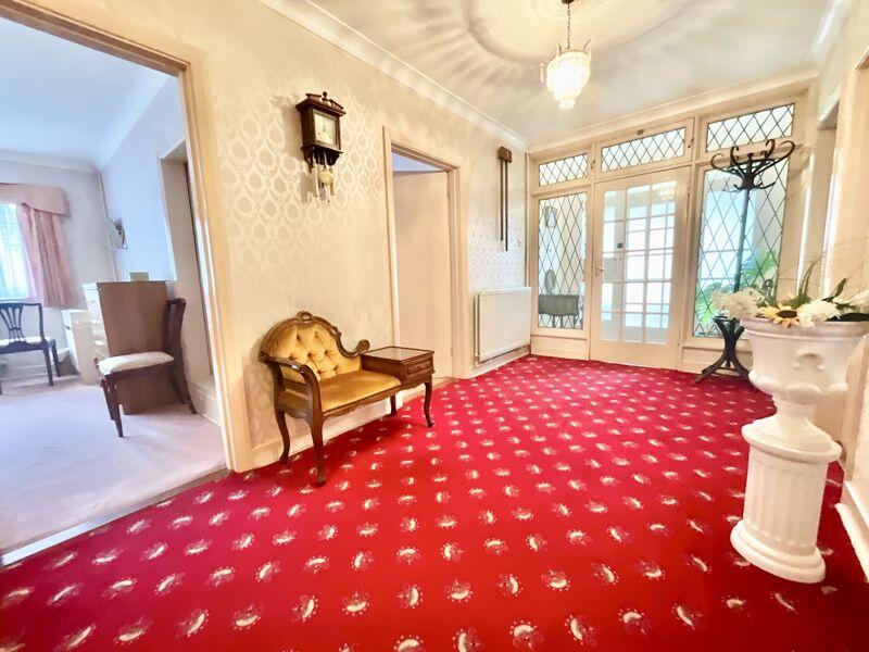Glen Road, Boscombe Manor photo 4