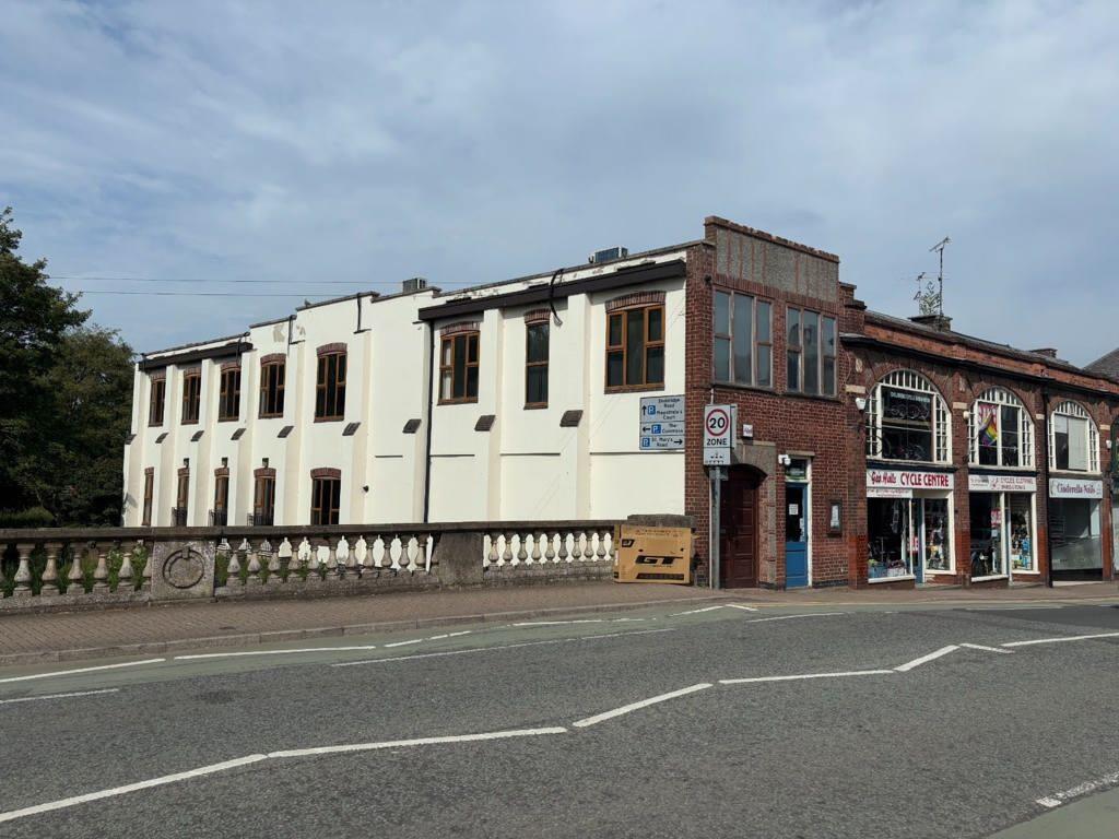 Main image of property: Bridge House, Northampton Road, Market Harborough, LE16 9HE