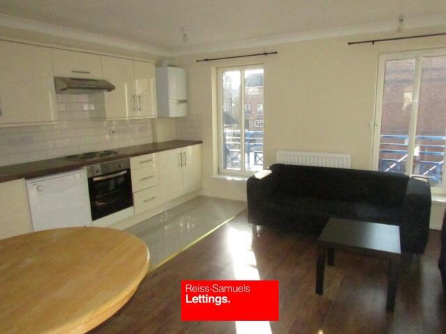 4 bedroom maisonette for rent
