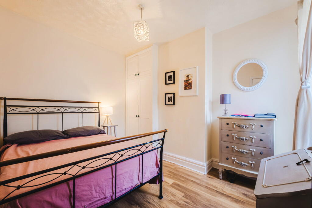 Apartment in Swindon - View 4