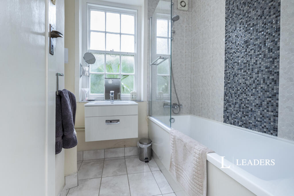 Additional image 11 of Richmond Gardens, Bournemouth, Dorset, BH1