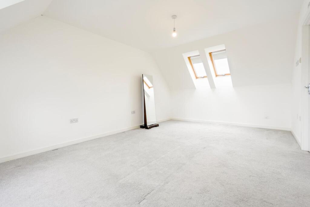 House in North Tyneside, Holystone Park, Holystone - View 5