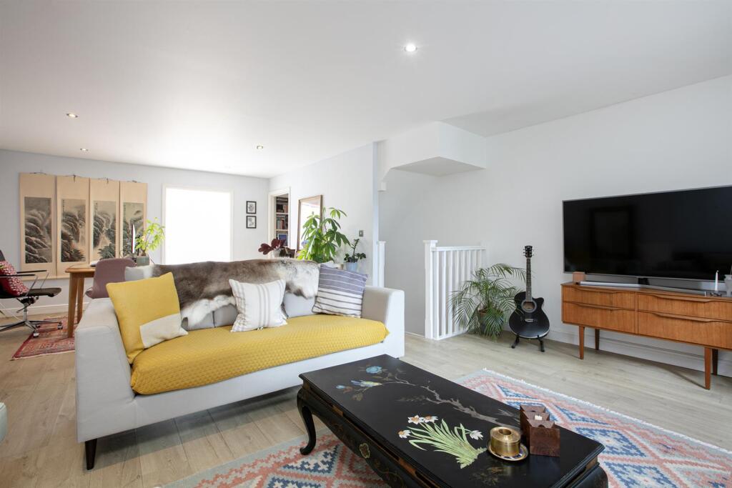 Main image of property: Kelly Avenue, Peckham, SE15